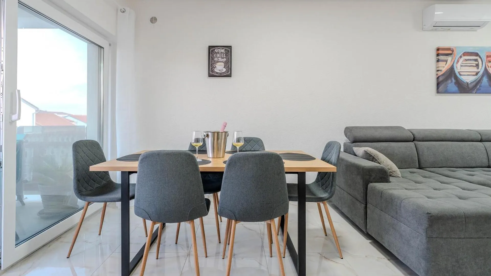 Apartment Midi Vir Croatie